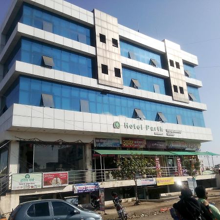 Lātūr Hotel Parth Executive المظهر الخارجي الصورة
